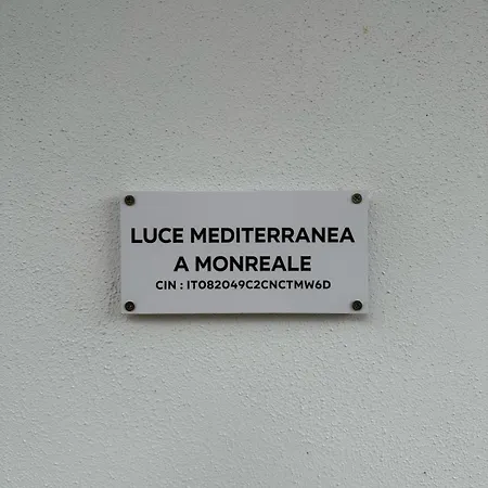 Luce Mediterranea A Monreale